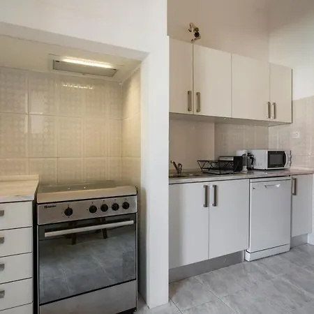 Renovated In Central Belem 15 Minutes From The River * Lisboa