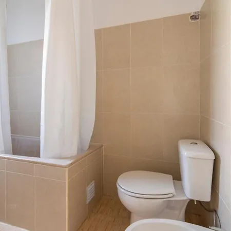 Renovated In Central Belem 15 Minutes From The River Apartament *
