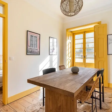 Apartament Renovated In Central Belem 15 Minutes From The River